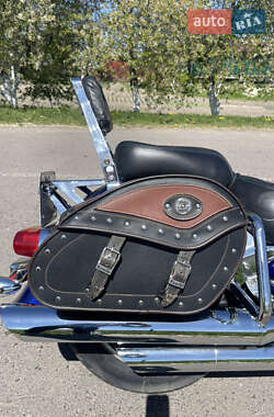 Мотоцикл Чоппер Suzuki Intruder 1500 2005 в 