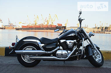 Мотоцикл Круизер Suzuki Intruder 400 2000 в 