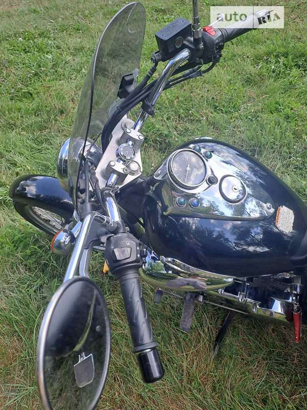 Мотоцикл Чоппер Suzuki Intruder 400 2007 в Тернополе