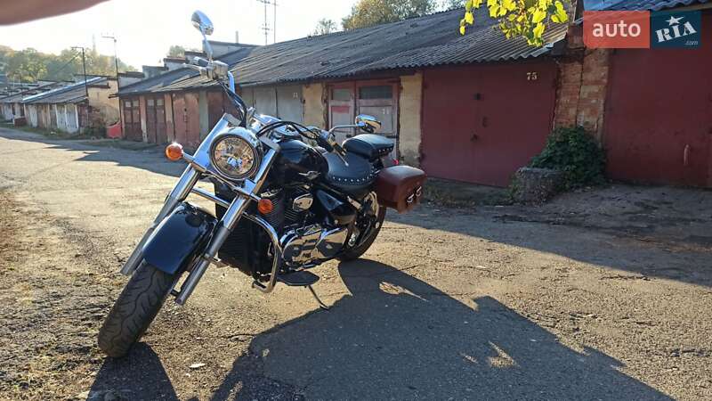 Мотоцикл Круизер Suzuki Intruder 400 2010 в Черновцах