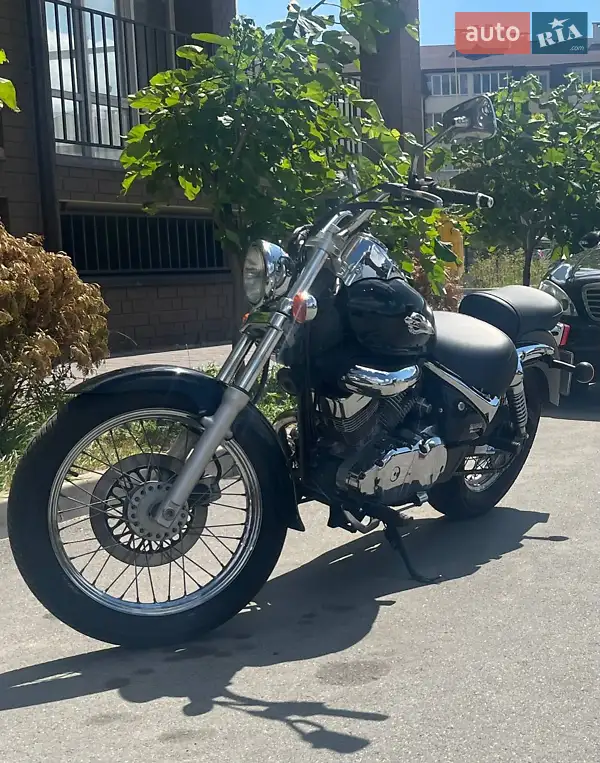 Suzuki Intruder 400 2007