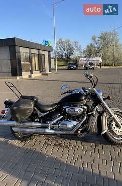 Мотоцикл Классік Suzuki Intruder 400 2001 в 