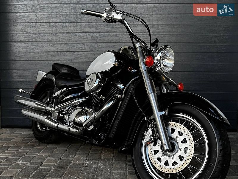 Suzuki Intruder 400 2002