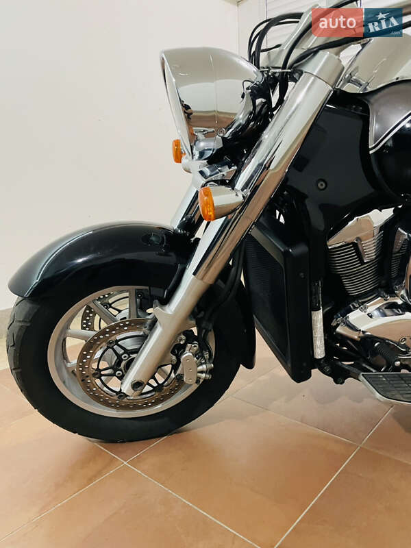 Мотоцикл Круизер Suzuki Intruder M 1800R 2010 в Киеве