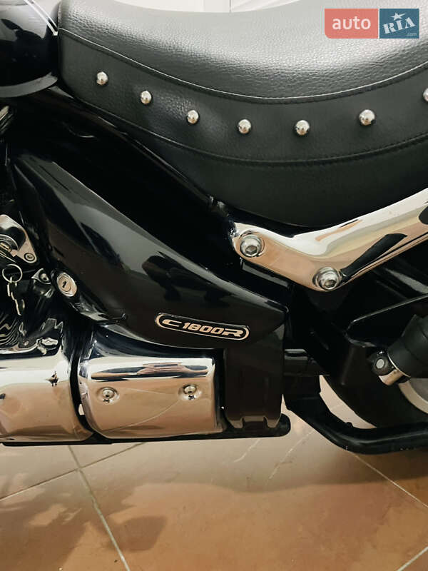 Мотоцикл Круизер Suzuki Intruder M 1800R 2010 в Киеве