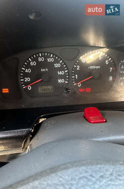 Внедорожник / Кроссовер Suzuki Jimny 2000 в 