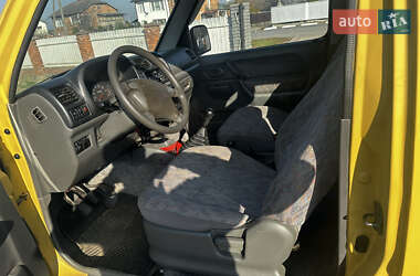 Внедорожник / Кроссовер Suzuki Jimny 2000 в 