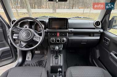 Позашляховик / Кросовер Suzuki Jimny 2022 в 
