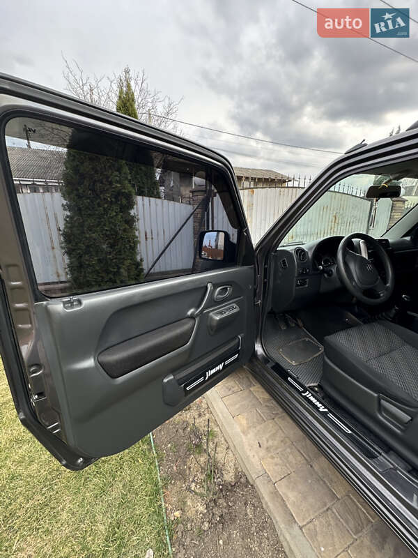 Внедорожник / Кроссовер Suzuki Jimny 2015 в Броварах