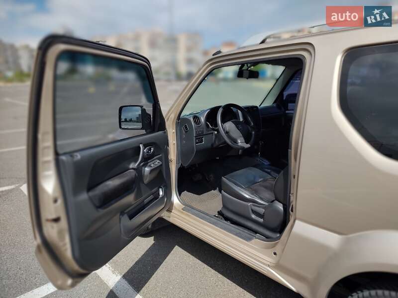 Позашляховик / Кросовер Suzuki Jimny 2007 в Києві