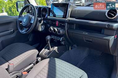 Внедорожник / Кроссовер Suzuki Jimny 2023 в 