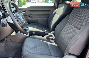 Внедорожник / Кроссовер Suzuki Jimny 2023 в 