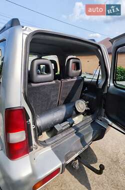 Внедорожник / Кроссовер Suzuki Jimny 2009 в 