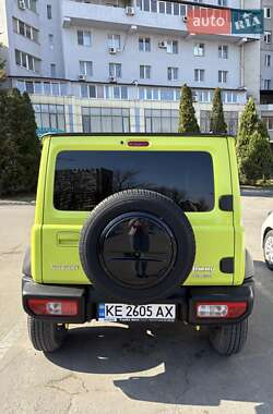 Внедорожник / Кроссовер Suzuki Jimny 2019 в 