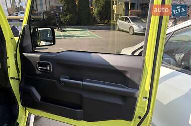 Внедорожник / Кроссовер Suzuki Jimny 2019 в 