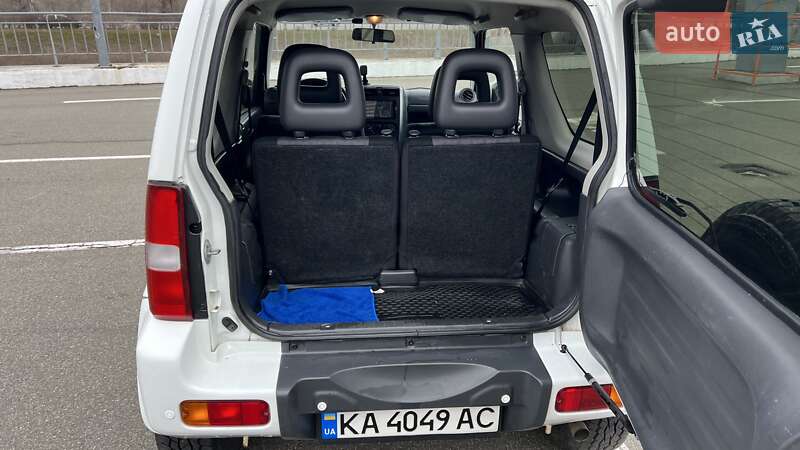 Внедорожник / Кроссовер Suzuki Jimny 2010 в Киеве