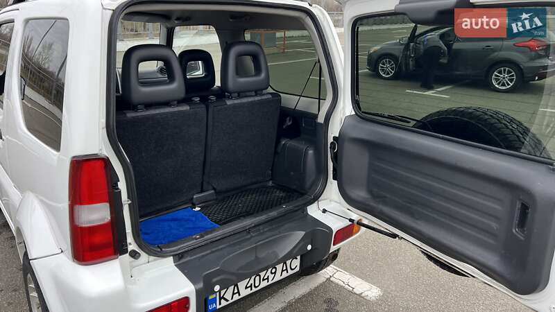 Внедорожник / Кроссовер Suzuki Jimny 2010 в Киеве