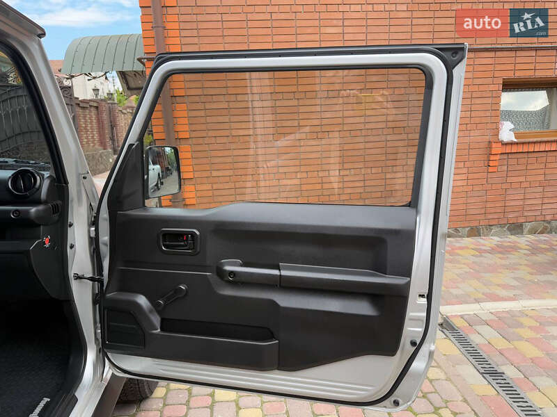 Внедорожник / Кроссовер Suzuki Jimny 2020 в Луцке