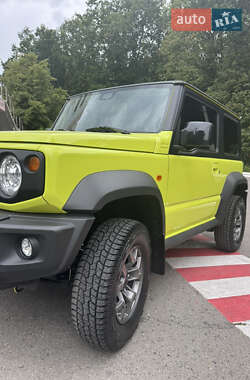 Внедорожник / Кроссовер Suzuki Jimny 2021 в 