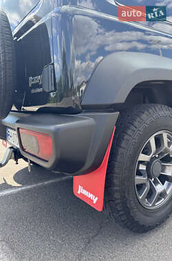 Внедорожник / Кроссовер Suzuki Jimny 2019 в 