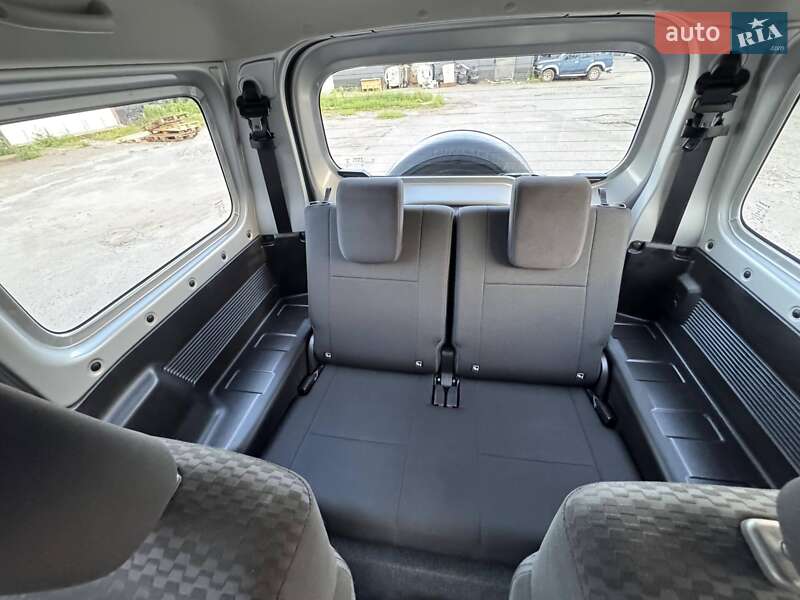 Внедорожник / Кроссовер Suzuki Jimny 2022 в Киеве