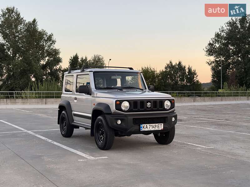 Внедорожник / Кроссовер Suzuki Jimny 2022 в Киеве