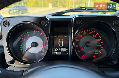 Внедорожник / Кроссовер Suzuki Jimny 2021 в 