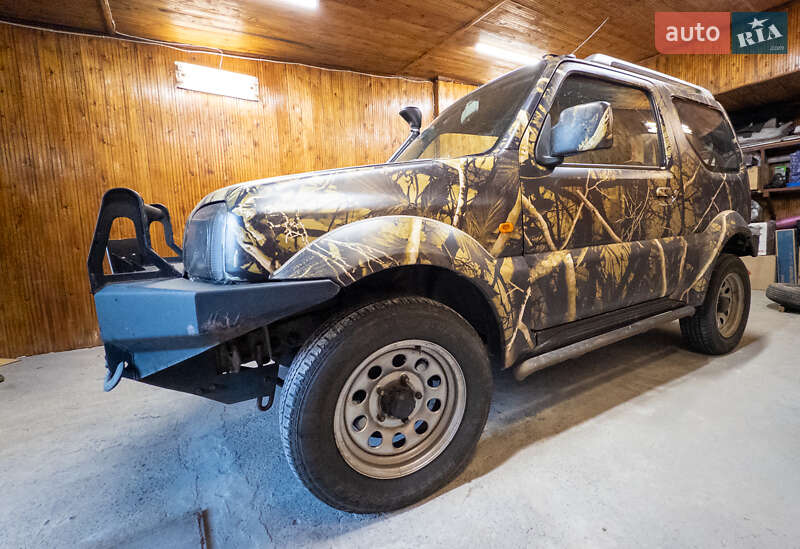 Внедорожник / Кроссовер Suzuki Jimny 2009 в Киеве фото 3 Внедорожник / Кроссовер Suzuki Jimny 2009 в Киеве