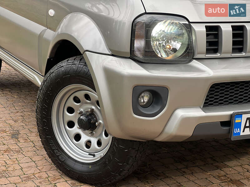 Внедорожник / Кроссовер Suzuki Jimny 2015 в Киеве фото 5 Внедорожник / Кроссовер Suzuki Jimny 2015 в Киеве