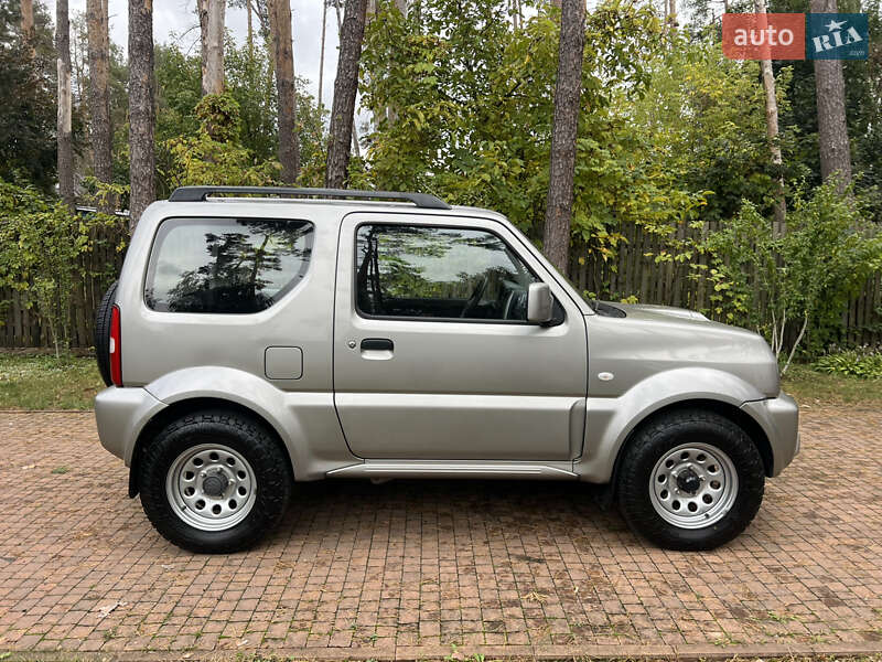 Внедорожник / Кроссовер Suzuki Jimny 2015 в Киеве фото 23 Внедорожник / Кроссовер Suzuki Jimny 2015 в Киеве