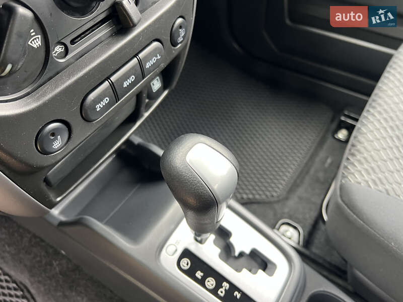 Внедорожник / Кроссовер Suzuki Jimny 2015 в Киеве фото 47 Внедорожник / Кроссовер Suzuki Jimny 2015 в Киеве