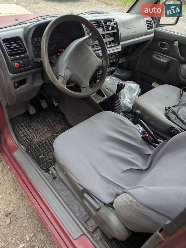 Позашляховик / Кросовер Suzuki Jimny 2000 в Мукачевому