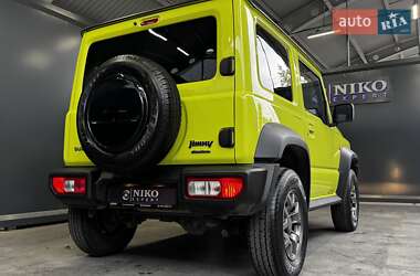 Позашляховик / Кросовер Suzuki Jimny 2019 в 