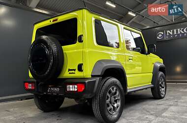 Позашляховик / Кросовер Suzuki Jimny 2019 в 