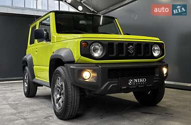 Позашляховик / Кросовер Suzuki Jimny 2019 в 