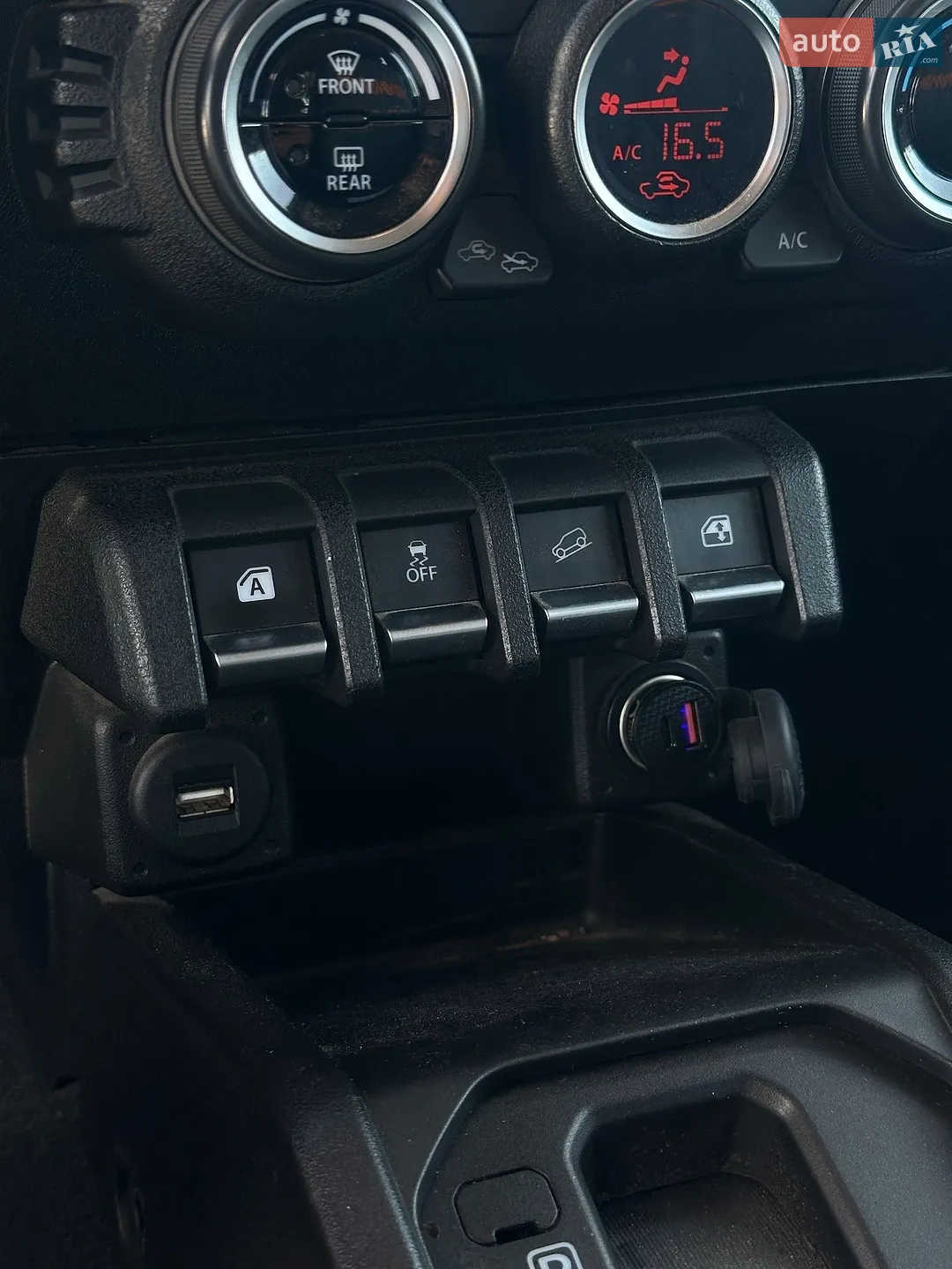 2019 Suzuki Jimny - мініатюра 24
