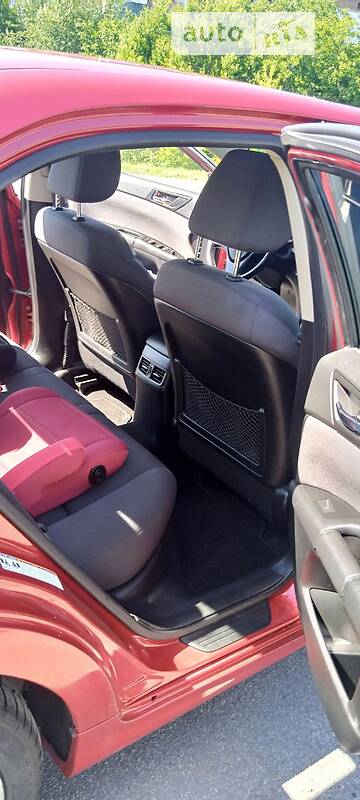 Седан Suzuki Kizashi 2012 в Конотопе