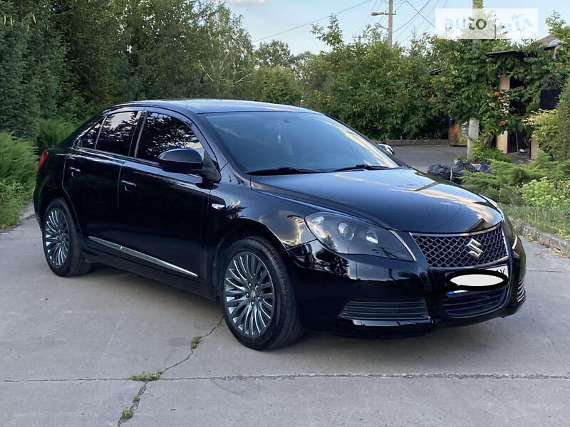 AUTO.RIA – Продам Cузуки Кизаши 2012 бензин 2.4 седан бу в