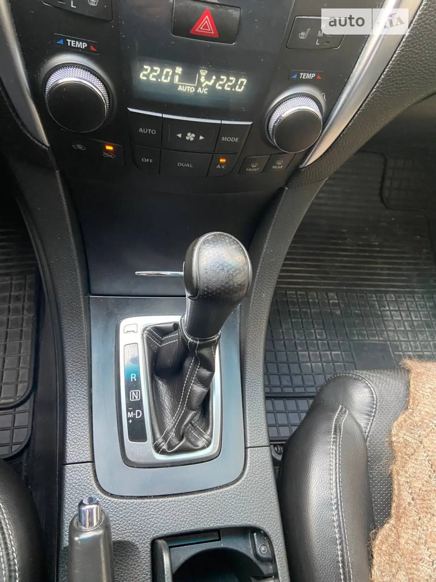 2011 Suzuki Kizashi - мініатюра 30
