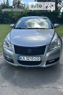 Седан Suzuki Kizashi 2010 в Києві