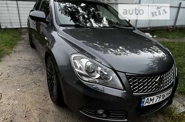 Седан Suzuki Kizashi 2011 в Бердичеві