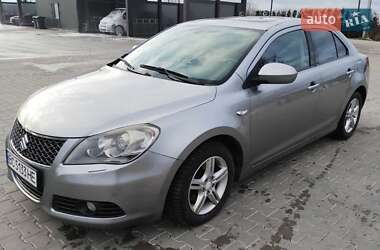 Седан Suzuki Kizashi 2010 в Радехові