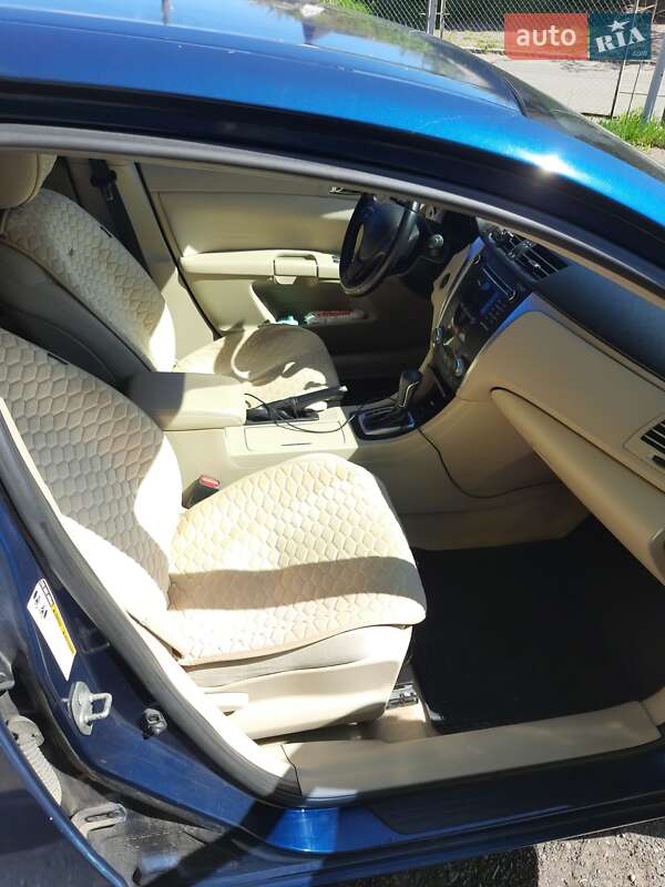 Седан Suzuki Kizashi 2012 в Києві