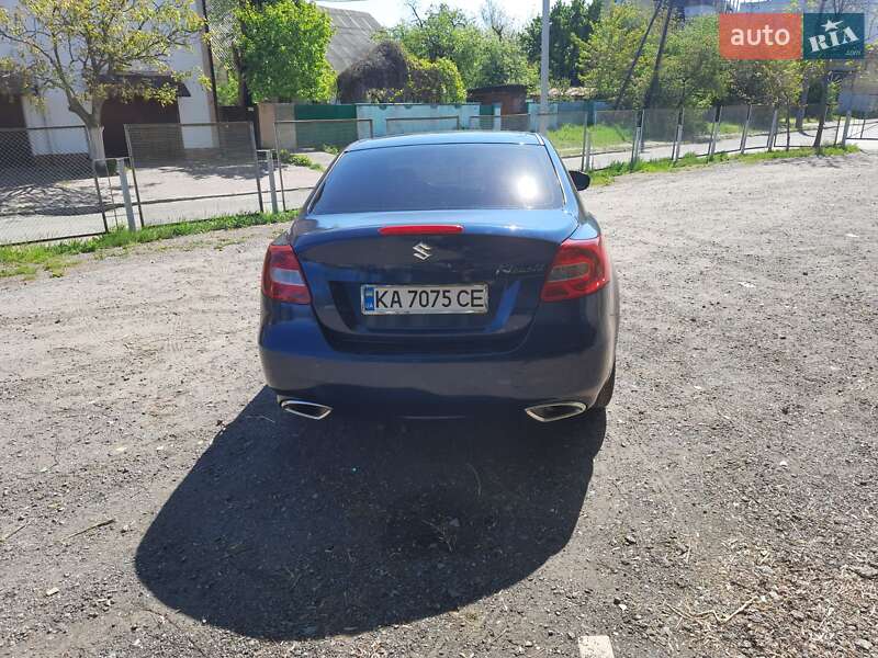 Седан Suzuki Kizashi 2012 в Києві