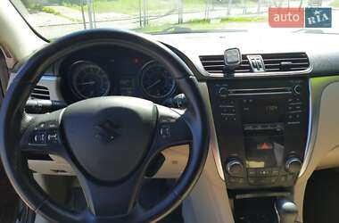 Седан Suzuki Kizashi 2012 в Києві