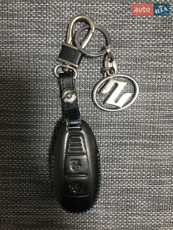 Седан Suzuki Kizashi 2010 в Тернополі