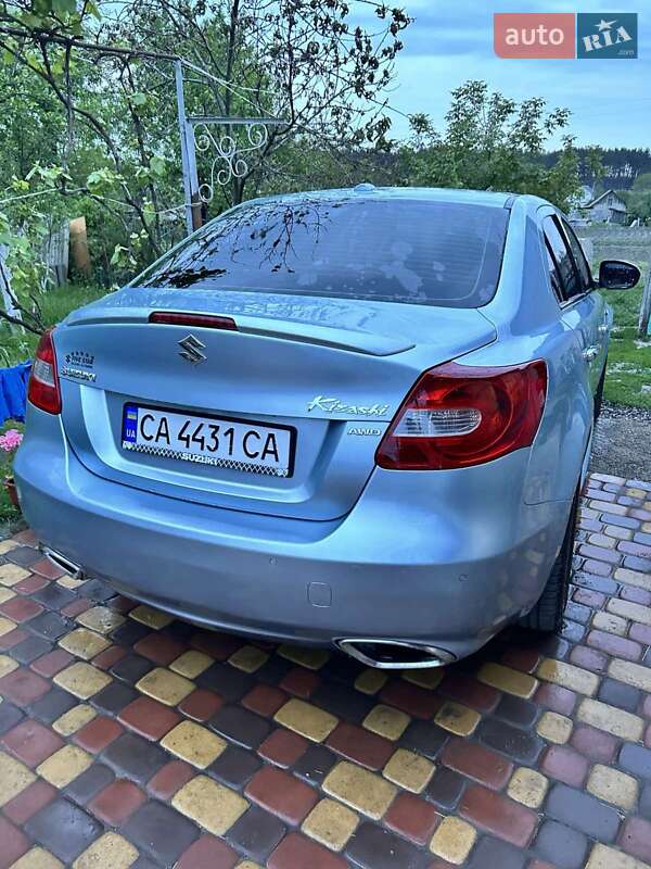 Седан Suzuki Kizashi 2012 в Черкасах