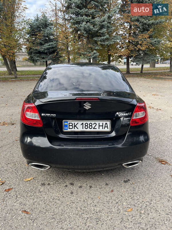 Седан Suzuki Kizashi 2010 в Вознесенске фото 9 Седан Suzuki Kizashi 2010 в Вознесенске