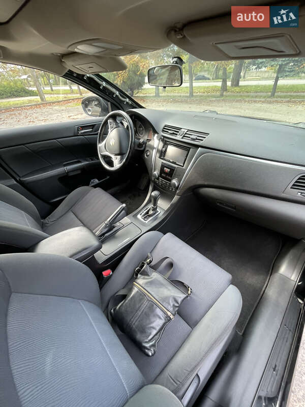 Седан Suzuki Kizashi 2010 в Вознесенске фото 25 Седан Suzuki Kizashi 2010 в Вознесенске