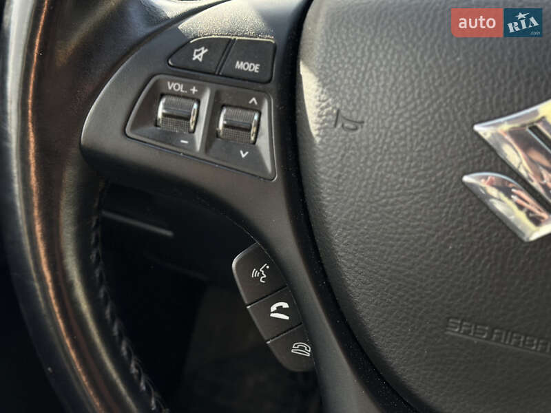 Седан Suzuki Kizashi 2010 в Шептицькому